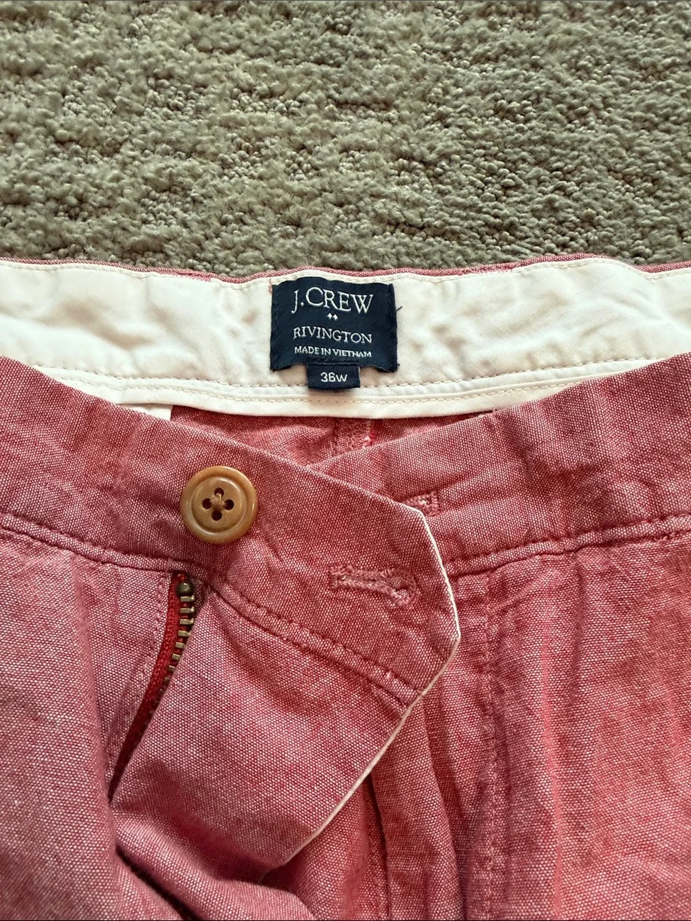J. Crew Men's Flat Front Chino Shorts in Dusty Pink